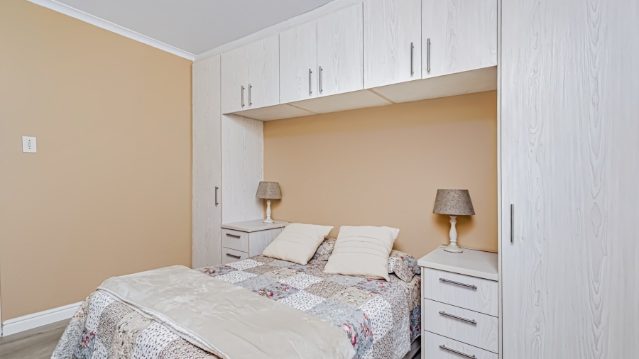 3 Bedroom Property for Sale in Monte Vista Western Cape